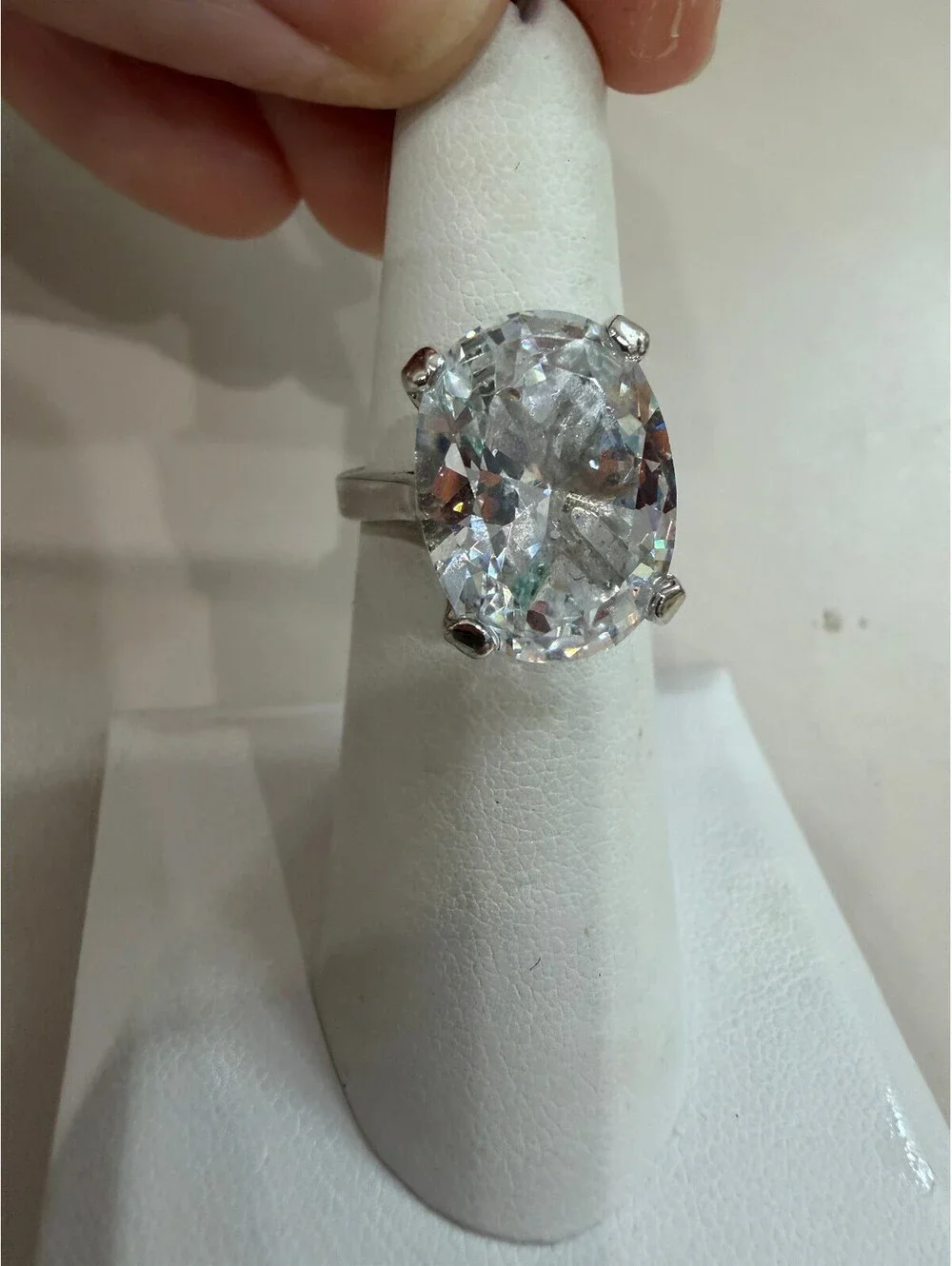 Silver Tone Ring with Large Clear Oval Gemstone Size 5.75 EDCO